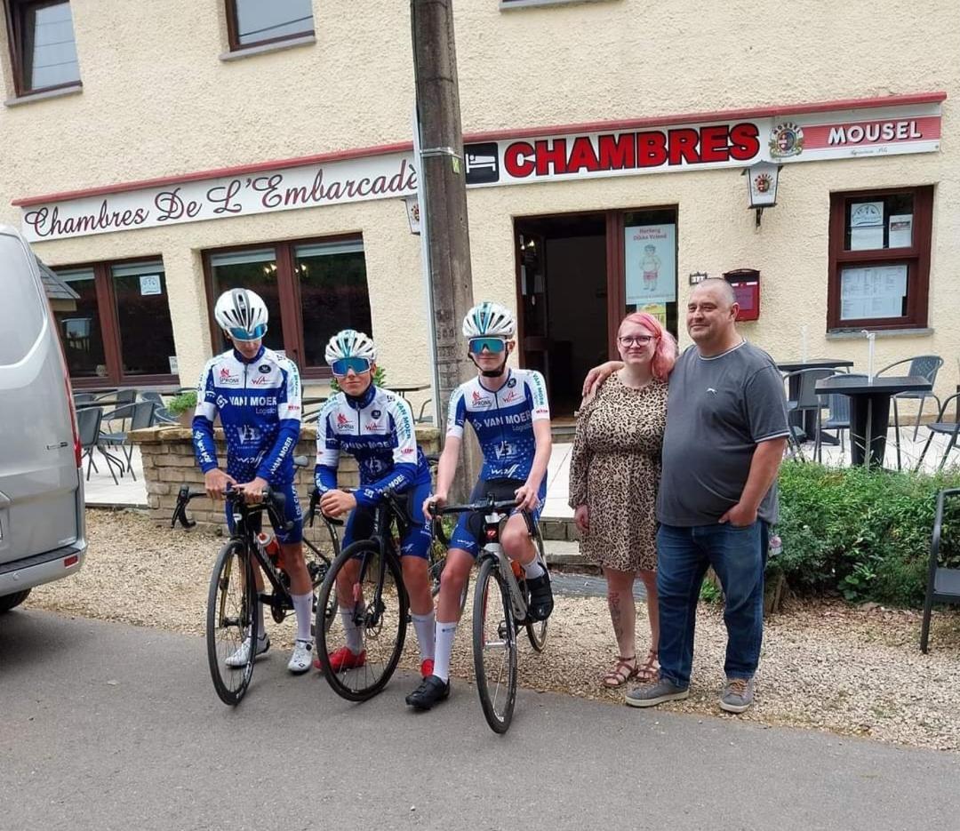 Dikke Vriend , Herberg & Taverne Chiny Zewnętrze zdjęcie